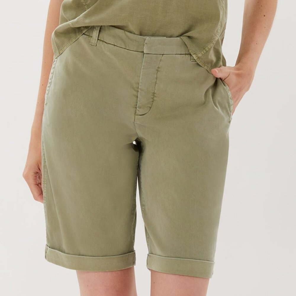 ECRU ECRUSTYLE NASH BERMUDA SHORTS NWT SIZE 8